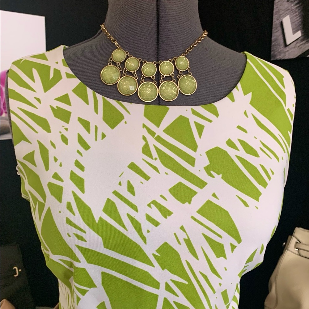 Green and White Printed Dress - Picture 2 of 7